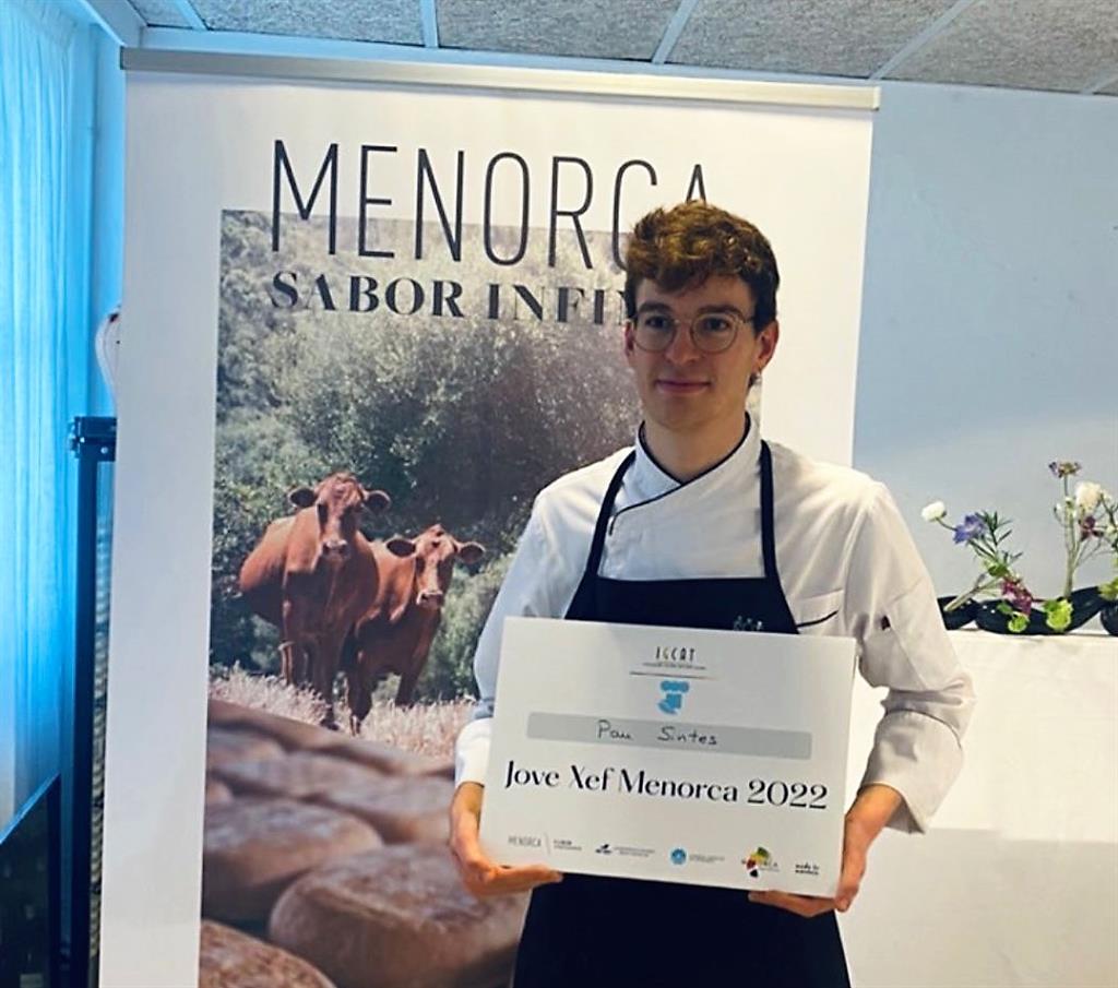 "Ganar el Premio Joven Chef de Menorca es una recompensa al esfuerzo dedicado al Grado de Ciencias Culinarias y Gastronómicas"